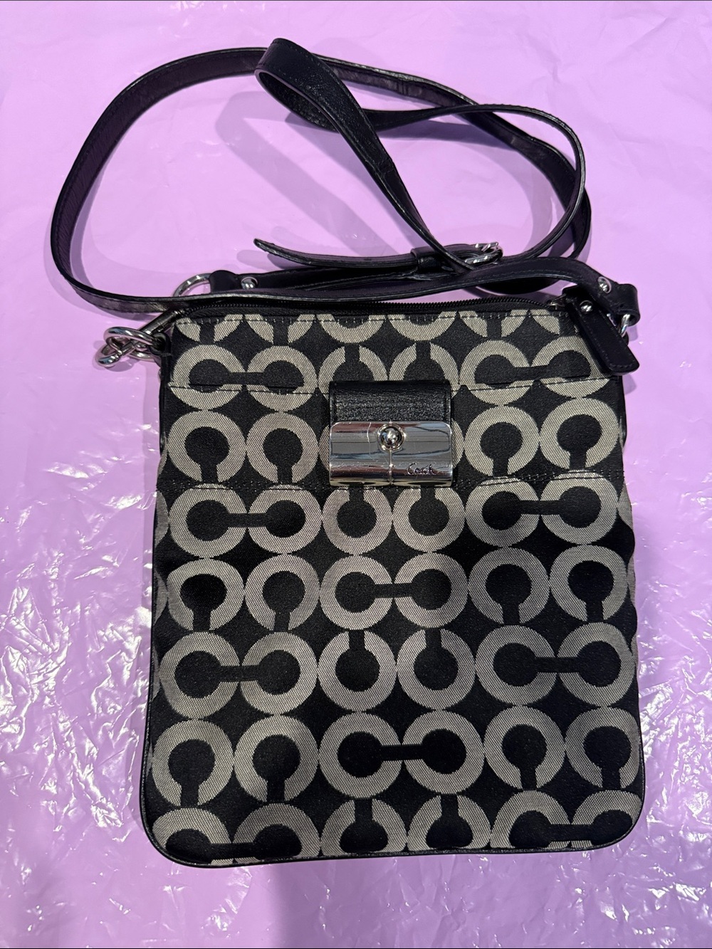 Coach Black Graphic Pattern Crossbody Bag with Silver-Tone Clasp 2010